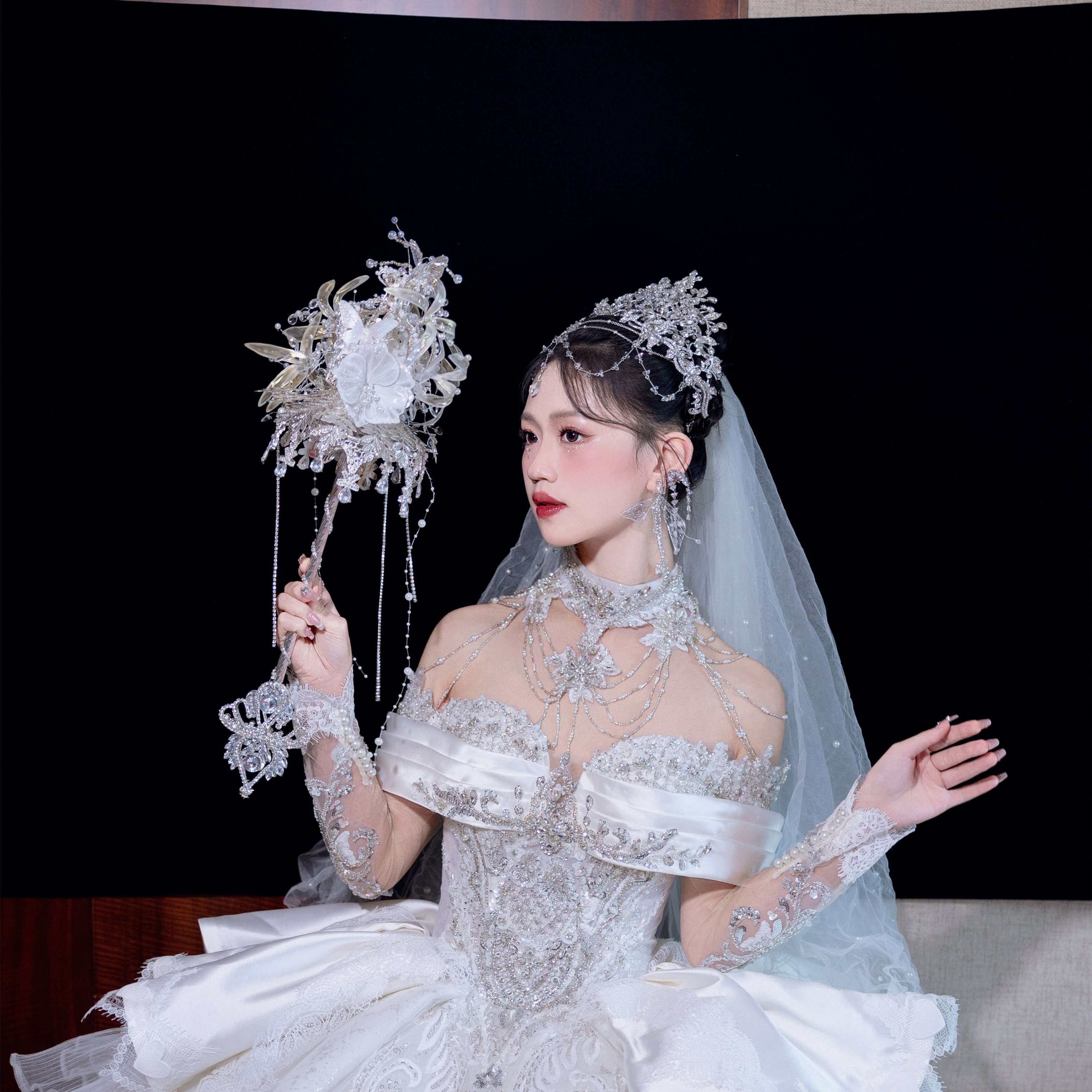 权杖手捧花婚礼新娘材料diy公主婚纱高级成品重工水晶礼盒