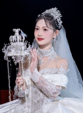 手捧花权杖新娘结婚礼物高级感