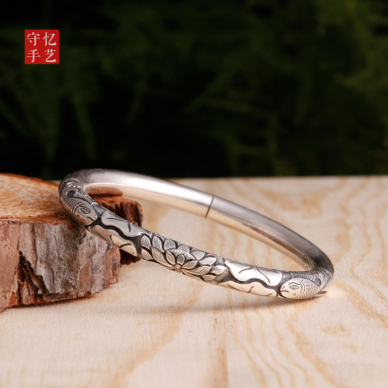 守忆足银女款银手环 圆柱手镯 个性女士银镯子 莲花手镯 送女友