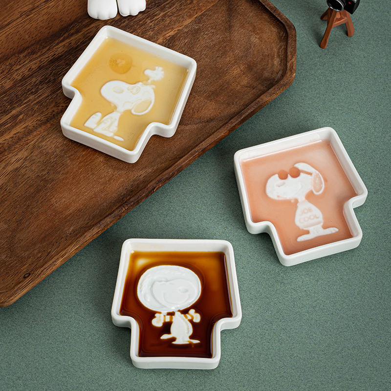 浮雕可爱史努比小碟子趣味家用