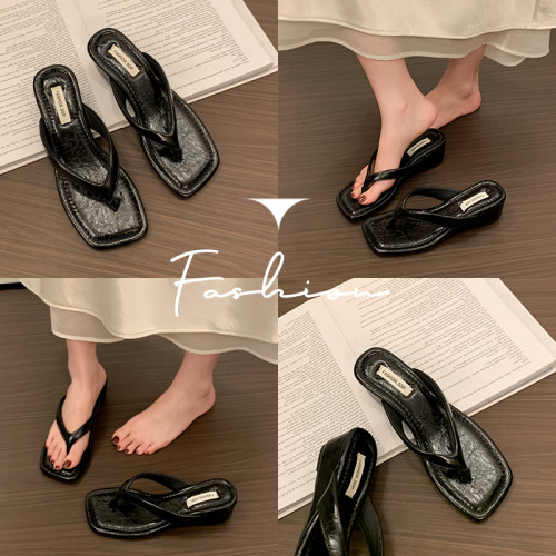 法式复古厚底夹趾坡跟人字拖女夏