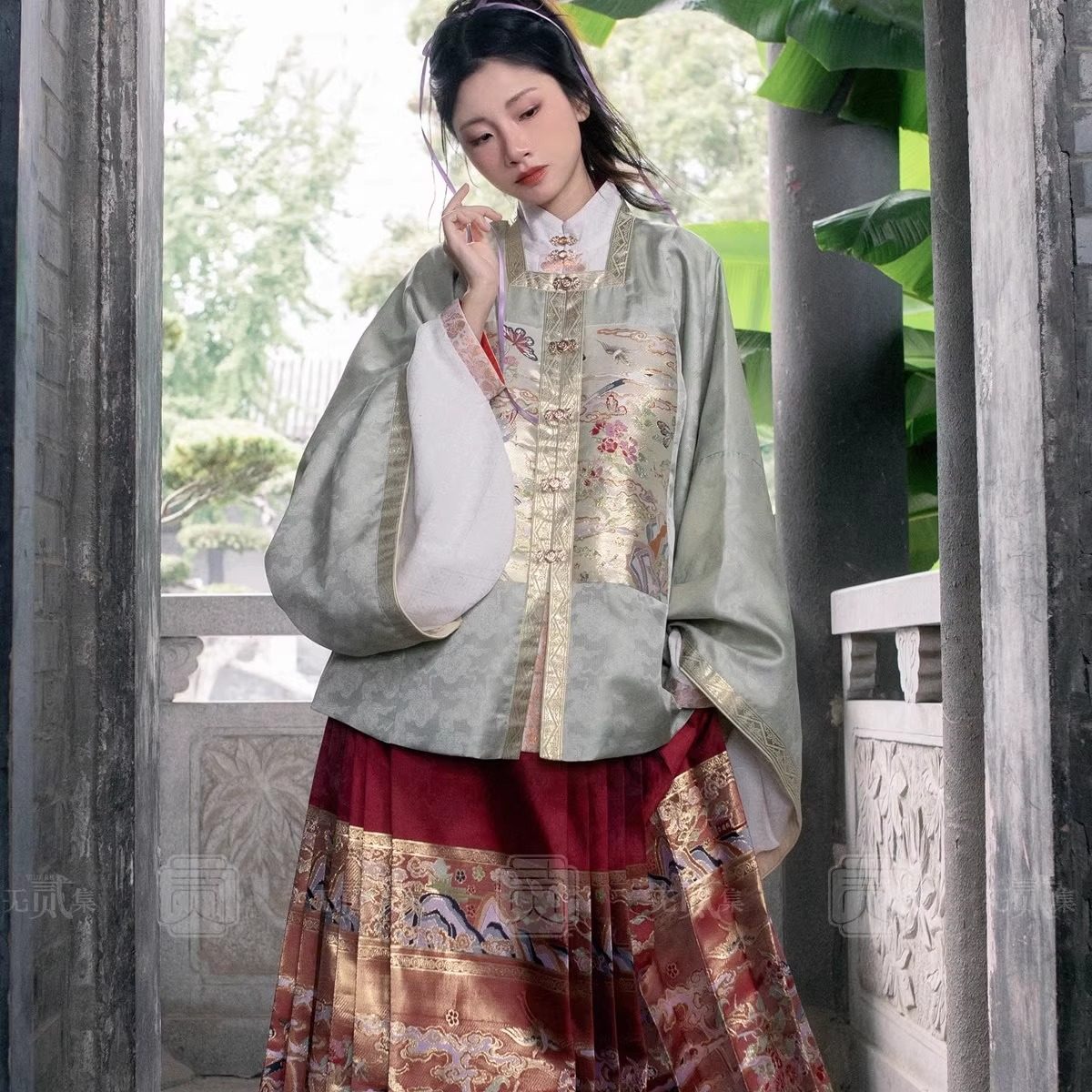 无贰集【万华疏影】明制对襟方领补服交领织金日常马面裙秋冬汉服,女装/女士精品,汉服套装,淘宝优惠券,粉丝福利购,淘宝优惠卷