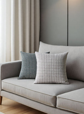 默色空间小香风迷彩双面圈绒抱枕复古风鳄梨灰含羽丝棉芯高端靠垫