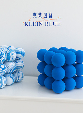 克莱因蓝小球桌面拍照道具魔方摆件创意几何拍摄装饰办公室摆件