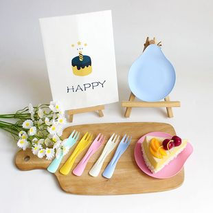 生日蛋糕盘子一次性加厚餐具套装可降解秸秆小鹿跨境亚马逊塑料盘