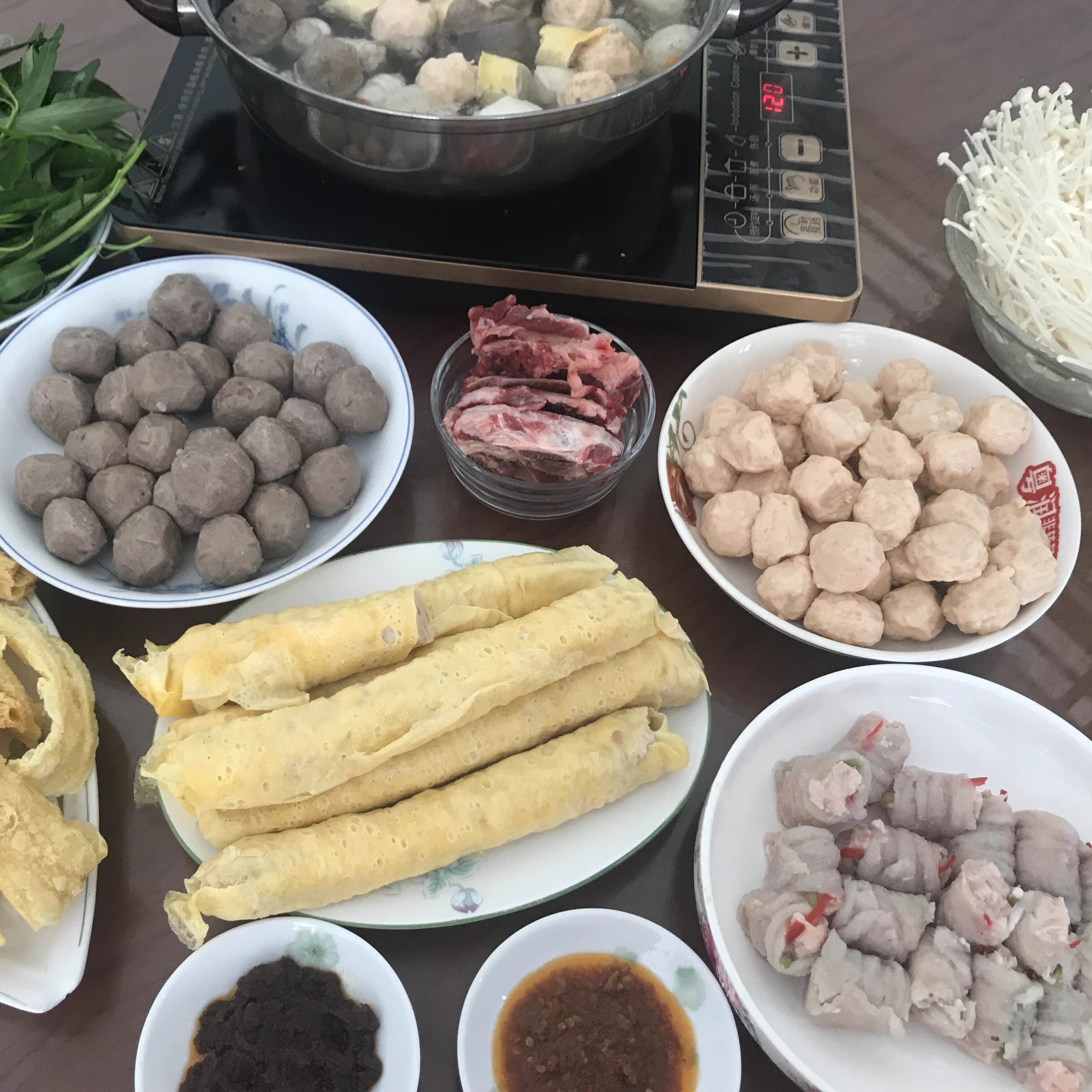阿部 潮汕特产 牛肉丸 虾丸 蛋卷 鱼册5人火锅特惠套餐