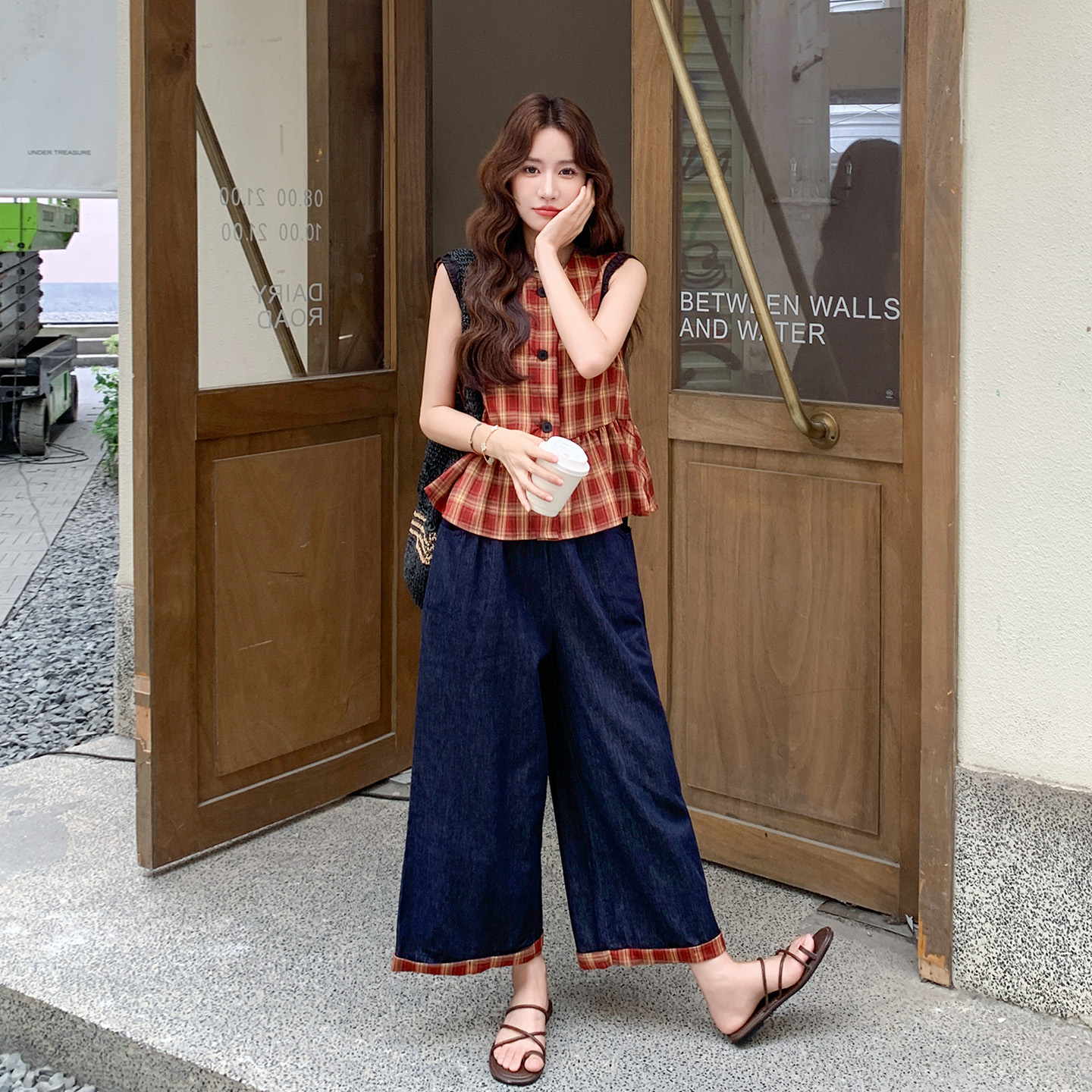 红色格子无袖背心套装女2025夏季新款学院风休闲减龄阔腿裤两件套