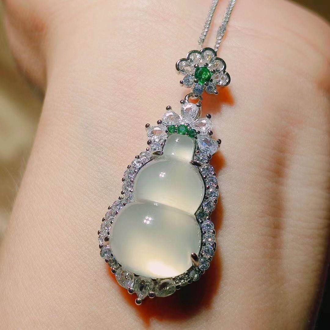 福禄项链女款多样性发货玉坠