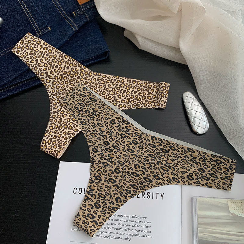 欧美冰丝内裤女士全棉裆火辣低腰豹纹性感大码三角底裤内裤女,女士内衣/男士内衣/家居服,男三角内裤,淘宝优惠券,粉丝福利购,淘宝优惠卷