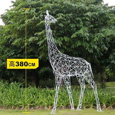 户外草坪大象不锈钢镂空长颈鹿雕塑钢丝线条网格鹿摆件售楼部定制