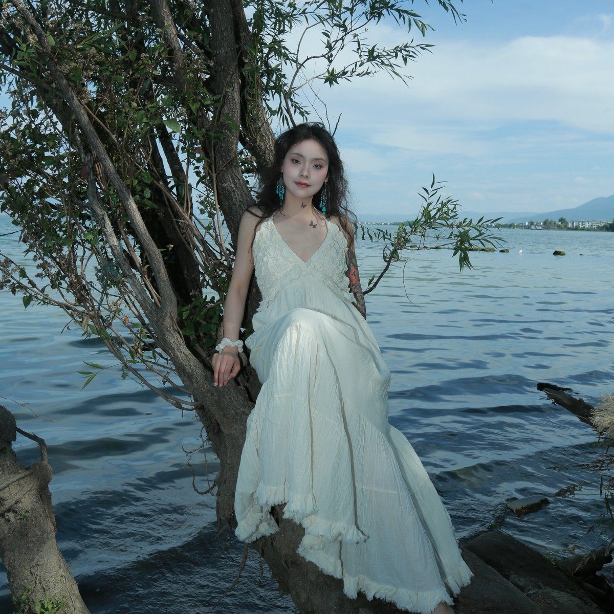 扶摇现货｜原版生态棉仙女裙 重工胸花度假风吊带连衣裙