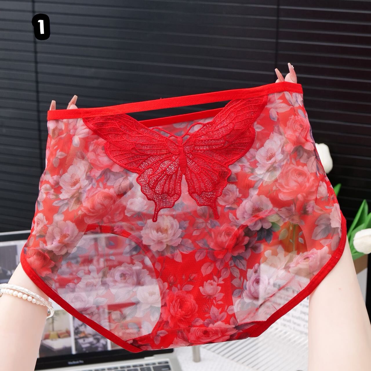 秋冬美妃彩衣蝴蝶刺绣网纱女士内裤碎花半透蕾丝女三角裤平角裤