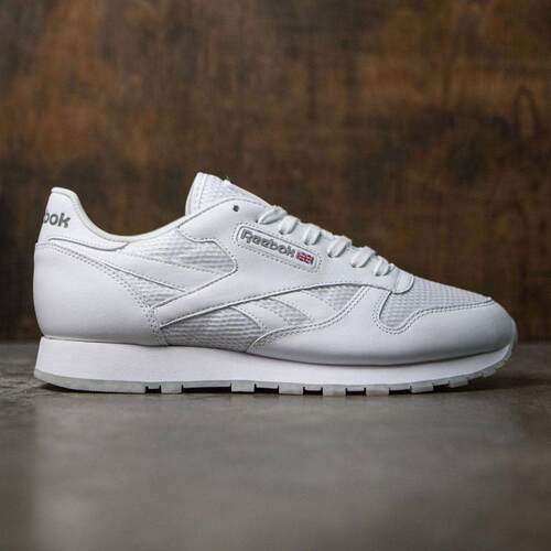 代购Reebok锐步男士运动板鞋透气轻便缓震耐磨白色网面皮革材质