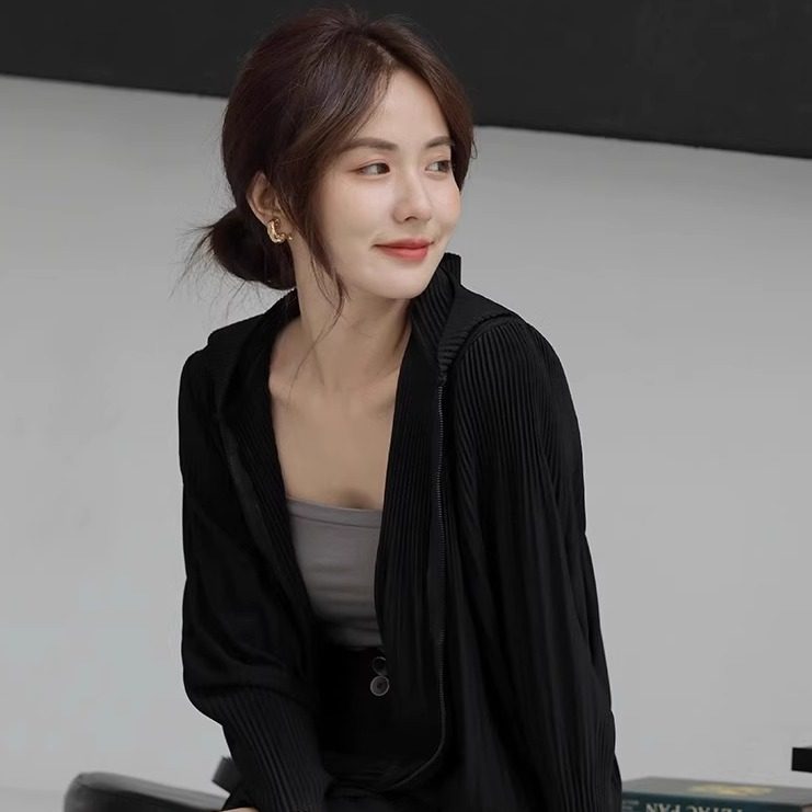 三宅褶皱褶皱常规外套女