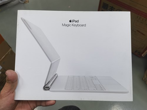 适用于iPad Pro11寸/AIR4/5/6 Apple/苹果带有数字键盘的妙控键盘