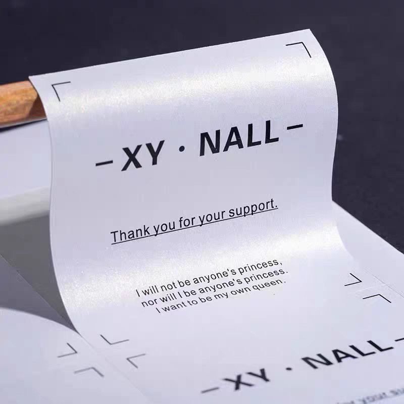 珠光纸不干胶贴纸彩色logo标印刷酒瓶特种纸茶叶包装广告设计定做