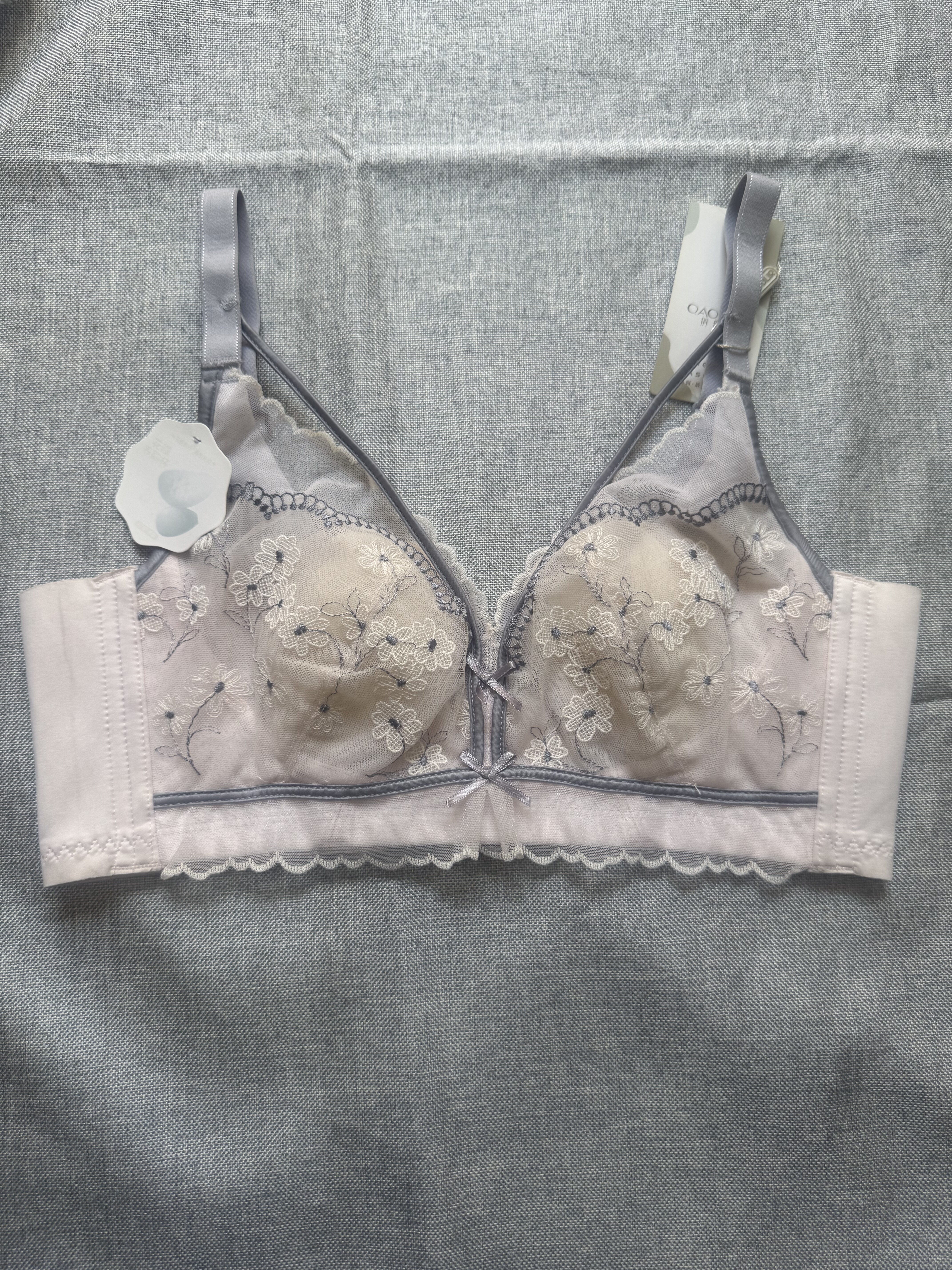 断码兔耳朵小胸聚拢收副乳防下垂调整型文胸罩无钢圈性感蕾丝胸罩