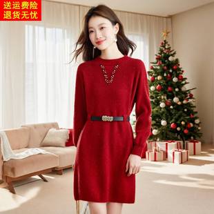 红色针织连衣裙女2025秋冬时尚洋气圆领收腰显瘦中长款圣诞毛衣裙
