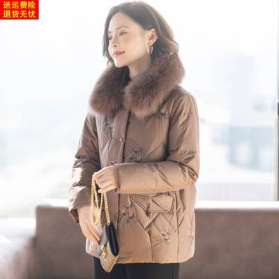 中老年妈妈羽绒服冬季加厚保暖洋气外套2025新款冬装上衣服50多岁