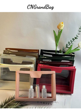 简约便携化妆包旅行大容量防水洗漱包时尚皮革+PVC收纳袋可印子母