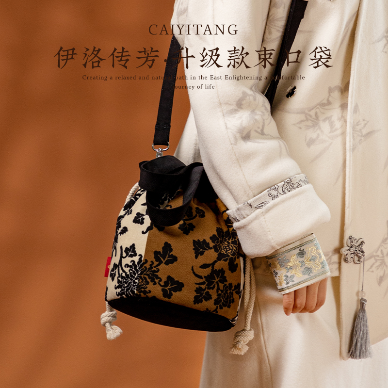 国风秋冬多巴胺棕色大容量水桶包