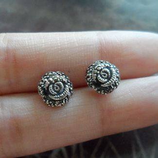 纯银 泰银 925手工银 乌金石玫瑰花朵好运耳钉0.9cm,饰品/流行首饰/时尚饰品新,耳钉,淘宝优惠券,粉丝福利购,淘宝优惠卷