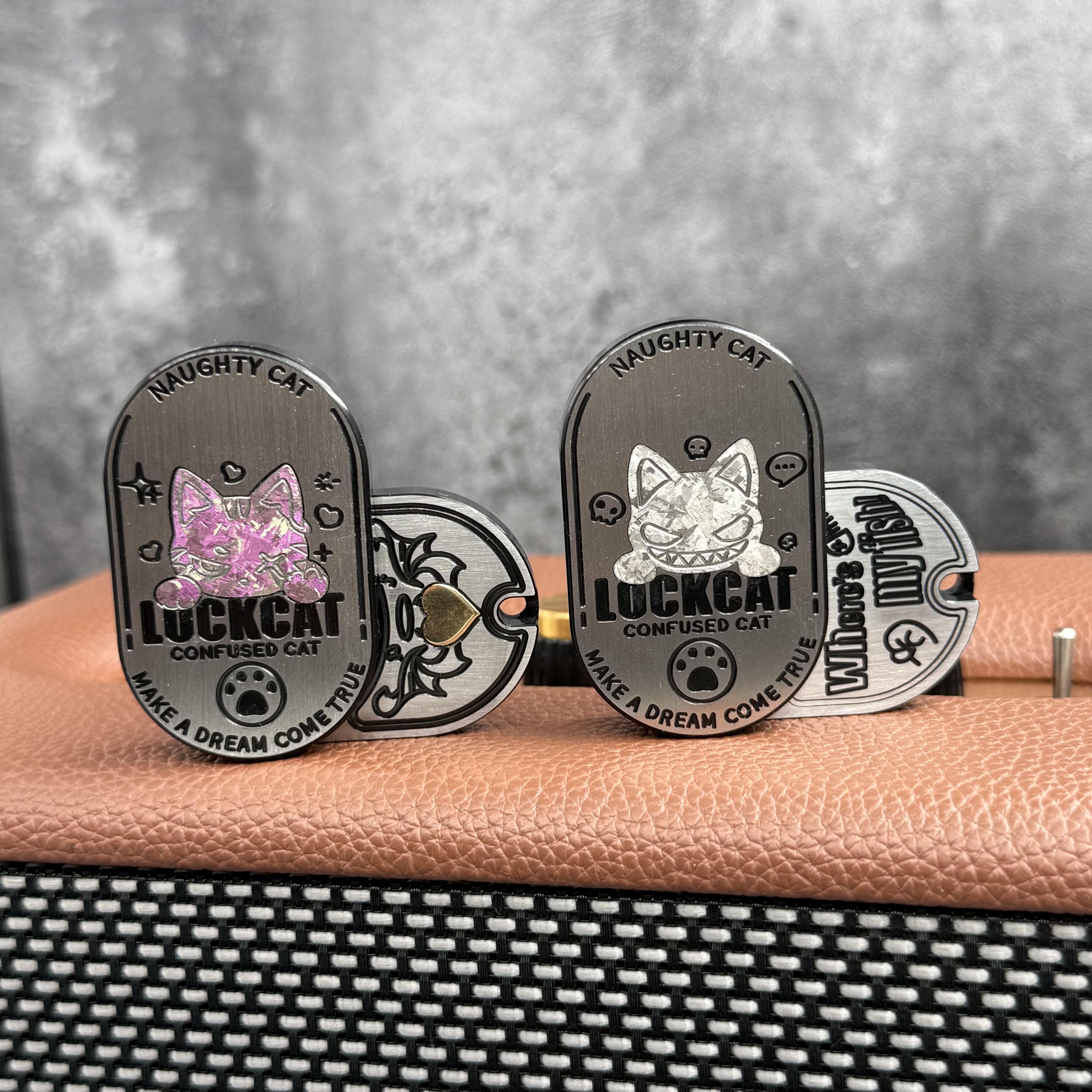 不锈钢律动猫神EDC律动机械密集金属推牌棘轮解压神器玩具暴躁兔