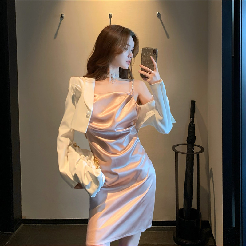 Real price stone diamond silk face sling sexy waist dress + white long sleeve short suit coat