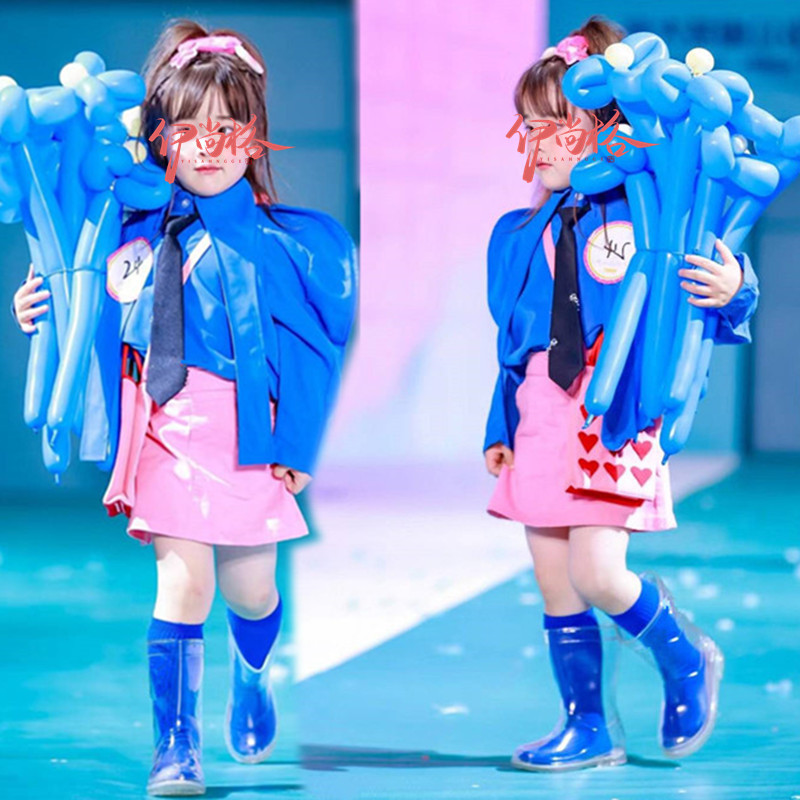 女童多巴胺舞台走秀大赛儿童演出服模特大赛T台幼儿园比赛服装酷