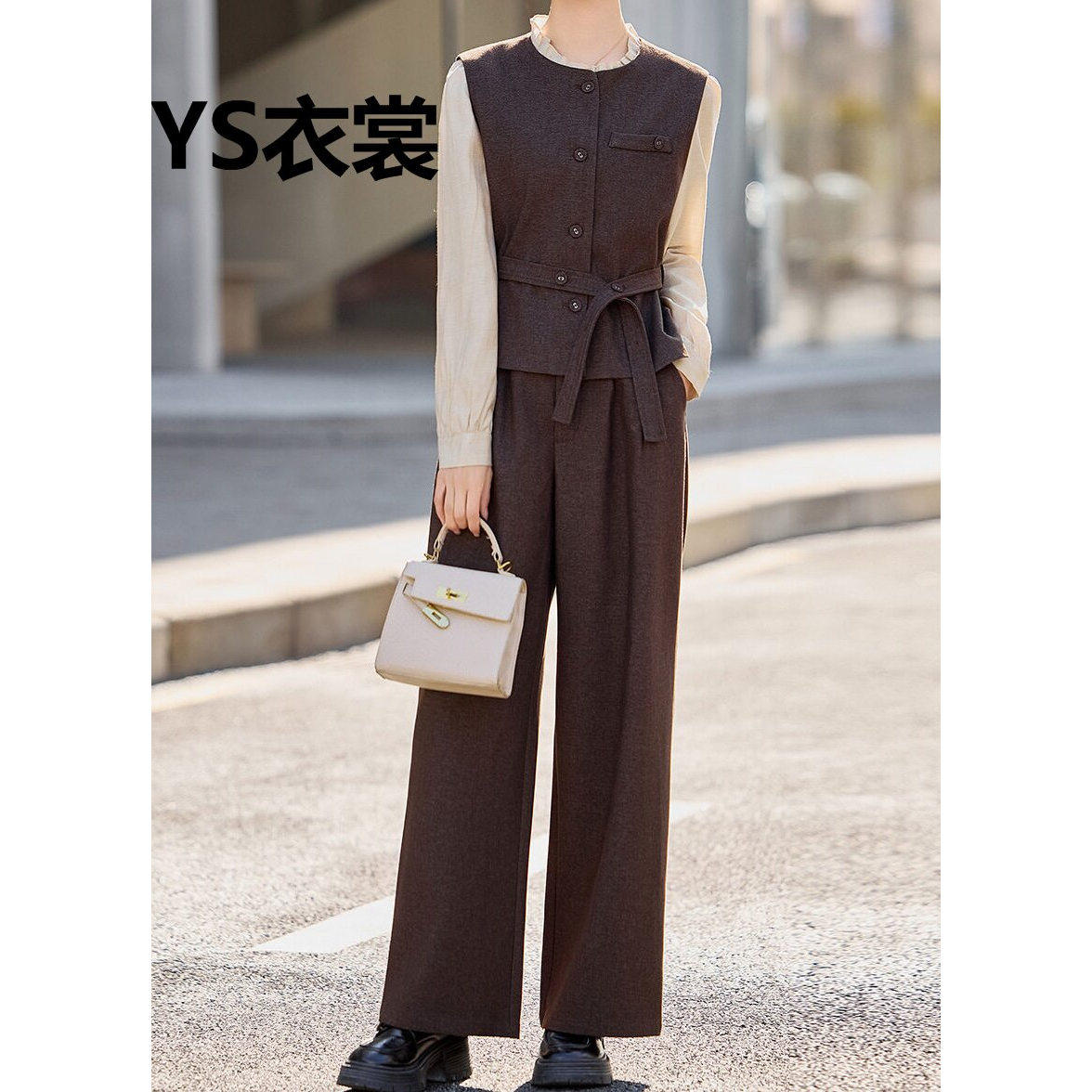 春装2026超火穿搭一整套设计感气质马甲的打底衫阔腿裤时尚三件套