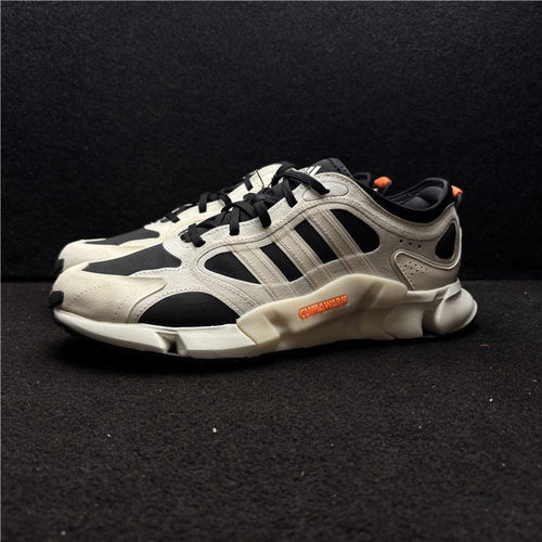 阿迪达斯 Adidas CLIMAWARM 男子透气轻便运动休闲跑步鞋 IF6576