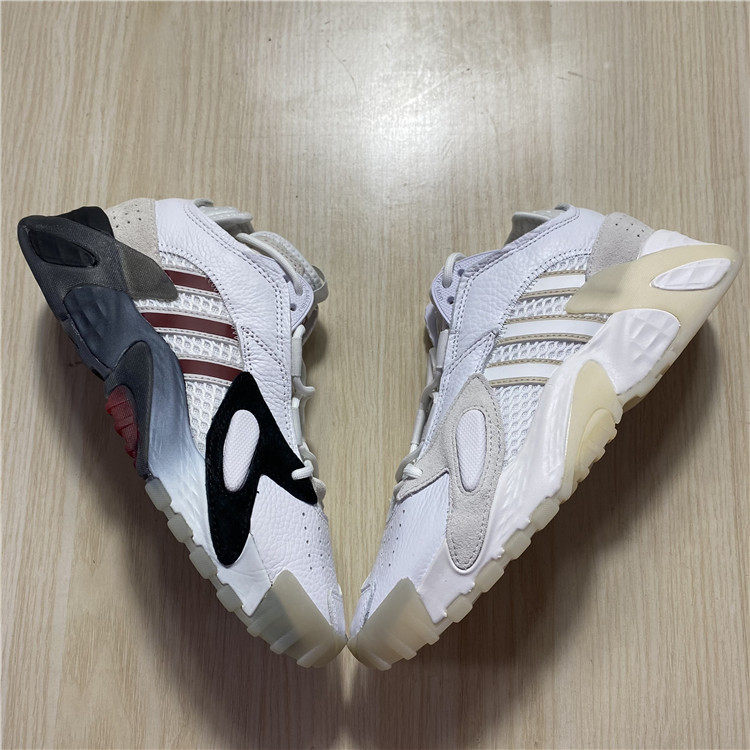 阿迪达斯三叶草STREETBALL