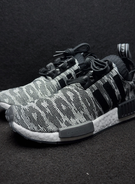 Adidas originals NMD_R1 织物低帮透气休闲鞋 CQ2444