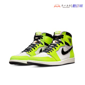 555088 Air 702 男子高帮运动复古做旧篮球鞋 Jordan1 High