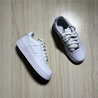 Nike Air Force 1 Low 女子少年经典空军纯白低帮板鞋 DH2920-111