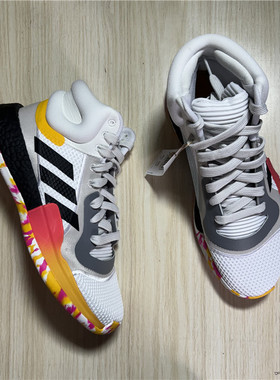 阿迪达斯 Adidas Marquee Boost 男子减震防滑实战篮球鞋 G26212