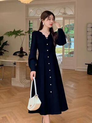 春秋冬季中长款连衣裙女气质遮肚子减龄大码胖妹妹女装300斤裙子