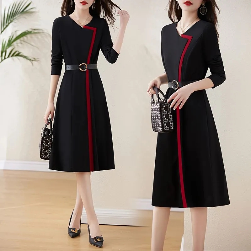 春秋大码女装300斤时尚气质拼接连衣裙新款2024收腰显瘦打底裙子