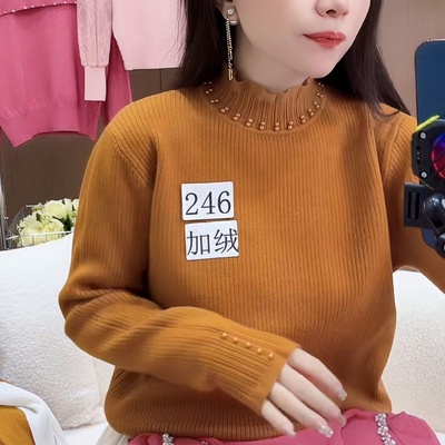 半高领珍珠装饰针织衫女