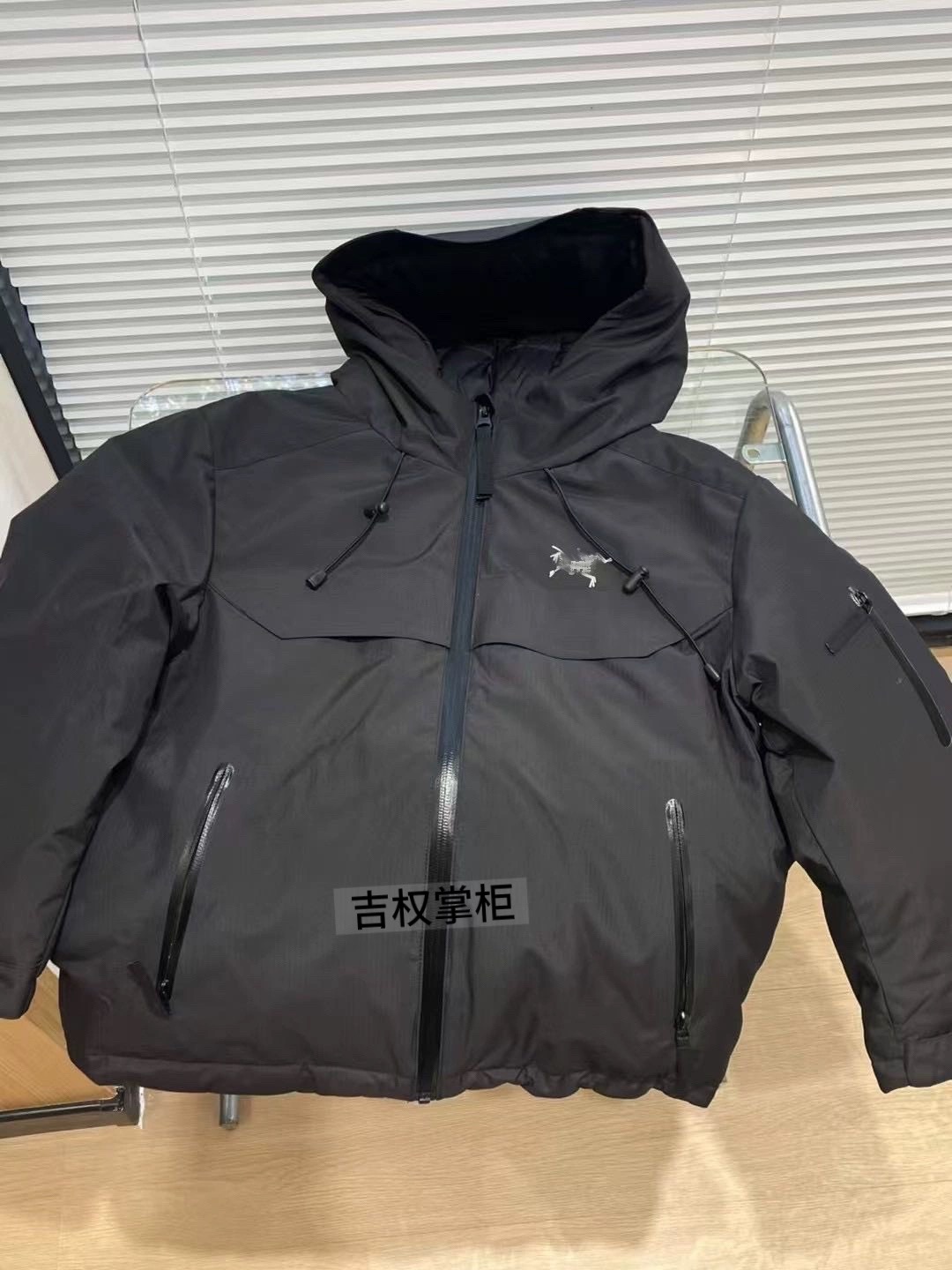 韩国精品童装冬款休闲纯色连帽羽绒服中大童时尚百搭保暖运动外套
