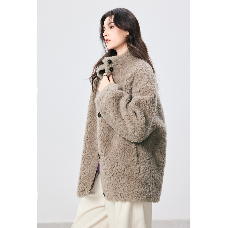 aimue 绵羊毛颗粒绒感外套女25秋冬保暖松弛感显瘦简约老钱风大衣