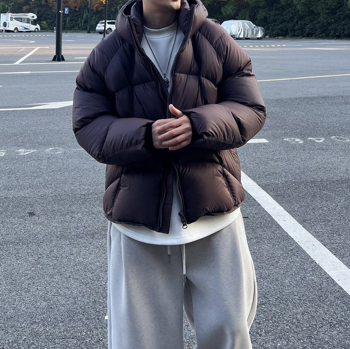 二狗同款 25ss冬季男女款连帽纯色高绒量厚款白鸭绒羽绒服DS977