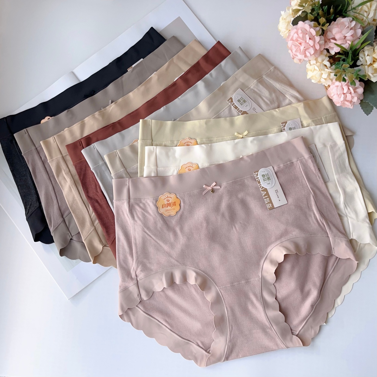 每N新款磨毛小阳绒蚕丝内裤