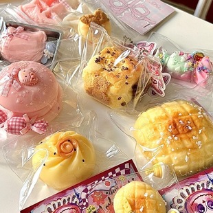 捏捏乐玩具爆款减压神奇无毒解压烂泥手感硅胶果冻蜡笔减压捏捏球