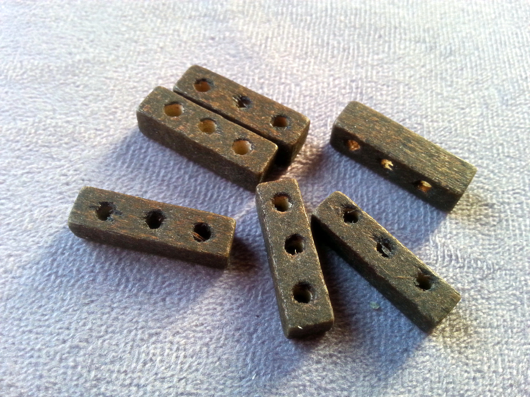 diy饰品手工串珠材料配件 28mm长方条木质三眼隔片