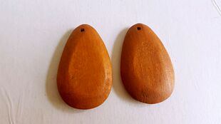 diy饰品配件4.6cm水滴形长条木片边孔木质 散珠 耳环项链串珠材料