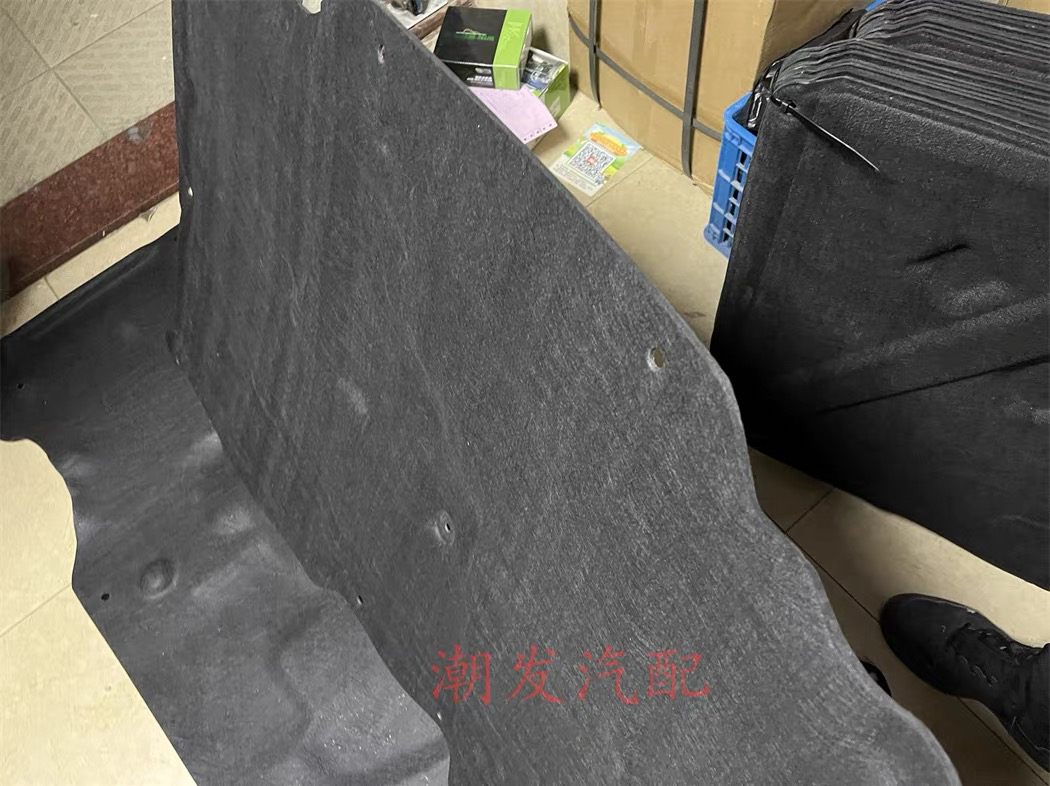 北汽陆霸丰田霸道普拉多LC95 3400 2700 2400 3000机盖隔热棉隔音