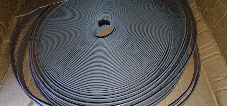 364608179PV90SPV30钢带