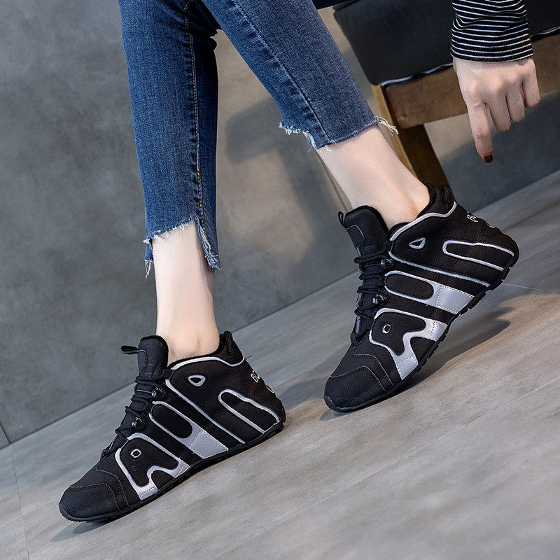 CCVV小黑鞋炫酷老爹鞋女ins潮2025春季新款air休闲运动高帮小白鞋