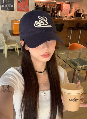 韩货  好爱!蓝色立体刺绣软顶全棉棒球帽女春夏百搭鸭舌帽